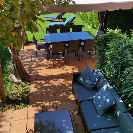 Lagunas Chalet Adosado Max 10, No Recomendable Grupos De Jovenes Holiday home Sanxenxo