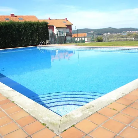 Lagunas Chalet Adosado Max 10, No Recomendable Grupos De Jovenes Nyaraló
